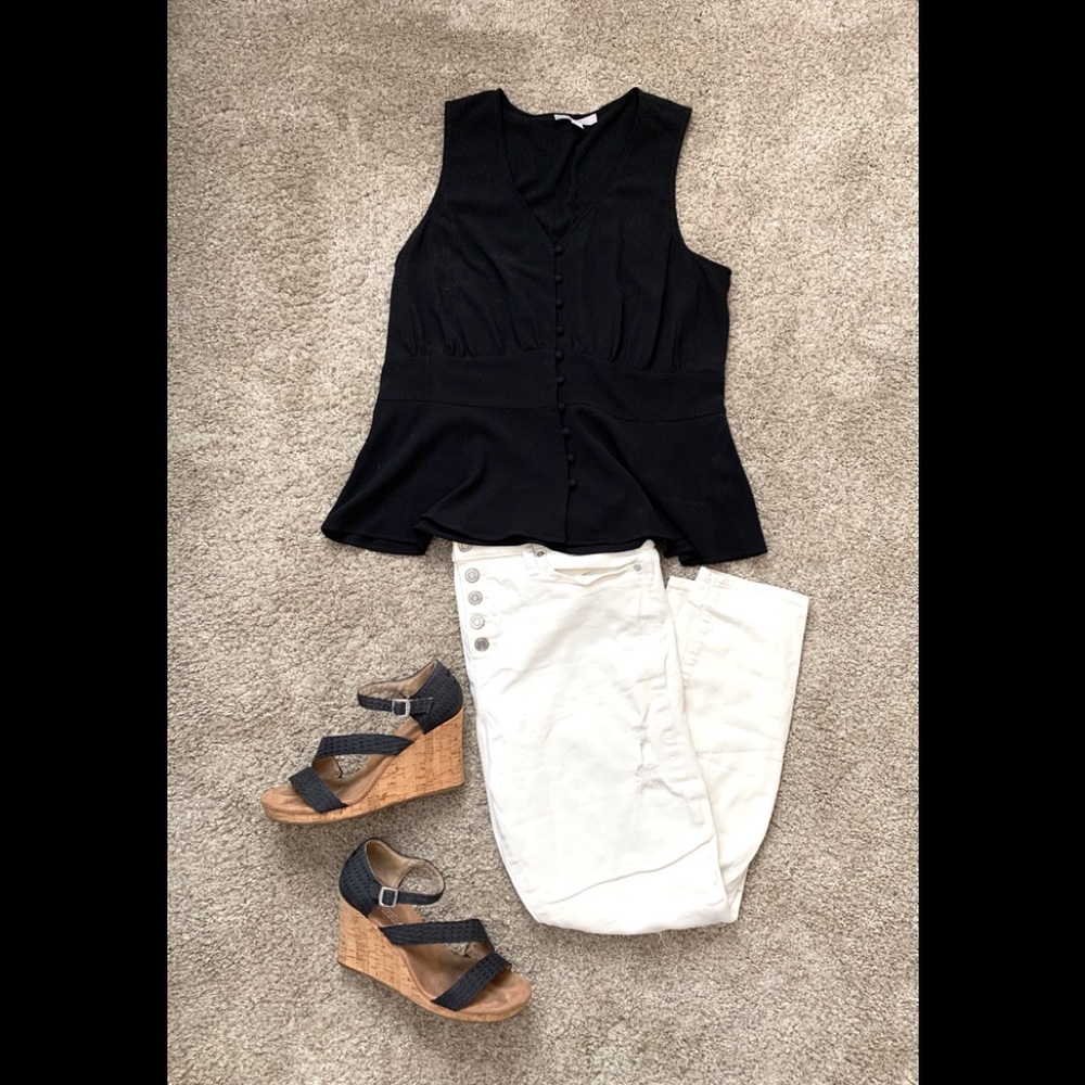 GAP high rise button fly cream distressed jeans size14/32 - Picture 3 of 5